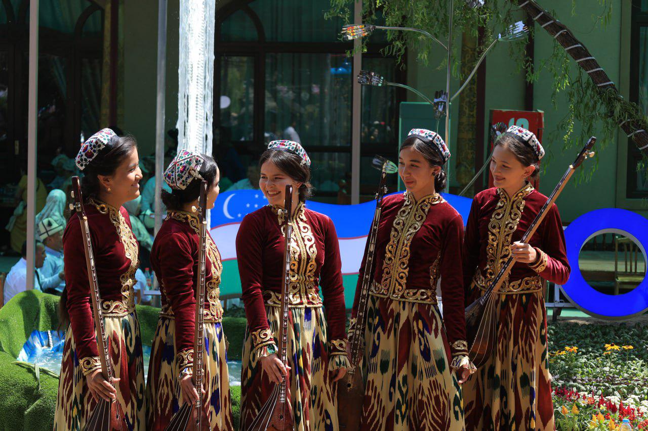 кладбище намангана. мухаммад шамазов наманган. Imron textile group узбекистан. наманган патирлари. Imron textile group namangan.